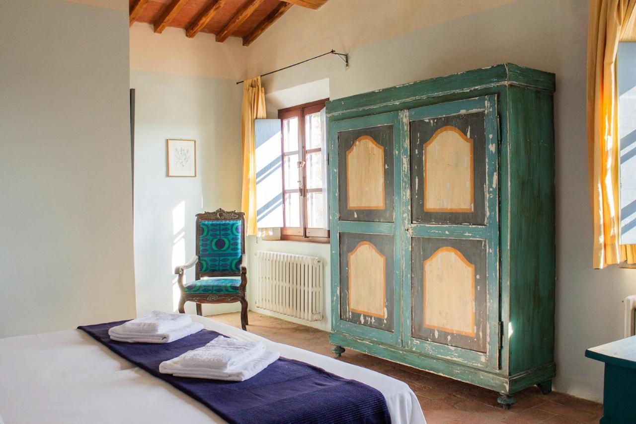 Villa Tre Colli - In The Heart Of Tuscany Чертальдо Экстерьер фото
